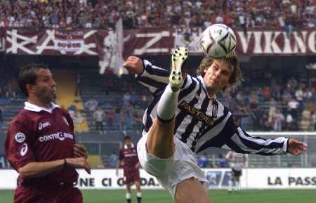 串起了一出 串起了一出